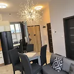 Mila Z Garazem I Prywatnym Tarasem, Klimatyzacja, Self Check In Apartman *