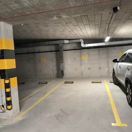 Mila Z Garazem I Prywatnym Tarasem, Klimatyzacja, Self Check In Apartman Rzeszów